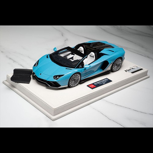 Make 18 lamborghini - up, 1:18