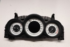 Mercedes Benz W204 C180 Tacho