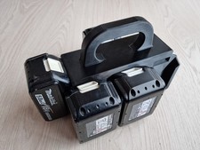Akku Träger für 8 x Makita