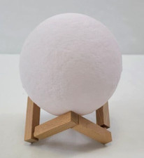 Mondlampe 3D Mondlicht 16 Farben mit Holzständer Remote Nachtlicht Lampe