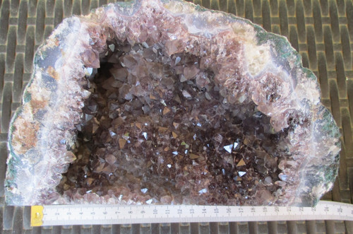 Amethyst druse 21 x - amethyst, 13
