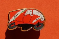 Pin "PIZZA ALBETRO" Roter Dreiradler Lieferfahrzeug 25x20mm