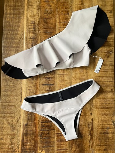 Designer lisa marie fernandez - designer,