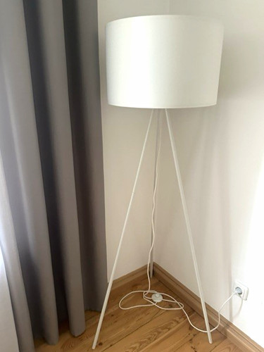 Moderne weiße stehlampe mit - stehlampe,
