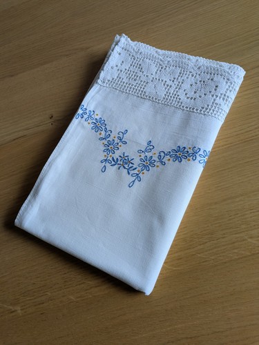 Vintage bestickte decke mit - vintage,,