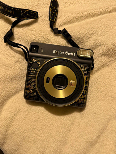 Taylor swift limited edition - swift,