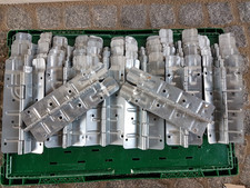 Gebrauchte scharniere für - 32,
