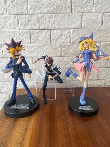 Yugi muto kaiba black - yugi,