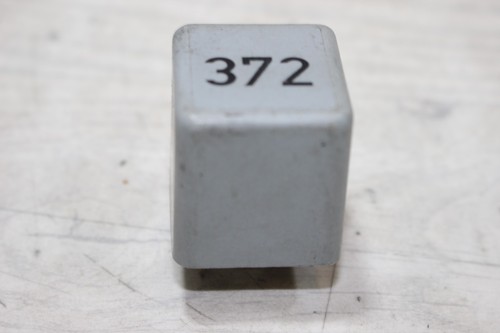 372 relais 4d0951253 - 4d0951253, /