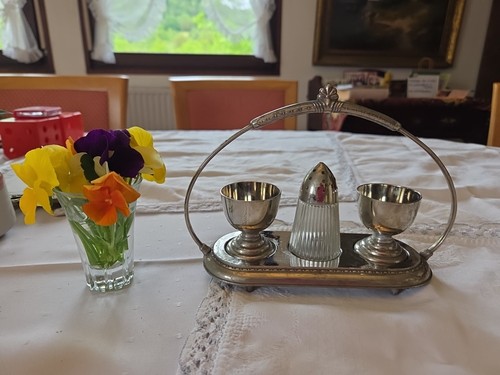 Jugendstil 2 eierbecher - -,