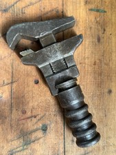 Rohrzange alt Zange Werkzeug