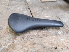 SATTEL FIZIK TAIGA NEU