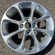 1 X ORIGINAL 15" ALUFELGE