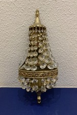 Schöne alte Wandlampe mit