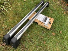 Original BMW 3er(E91) Touring (ab 03/10) Grundträger  für geschloss. Dachreling