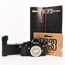 Nikon F3 mit MD-4 analoge SLR