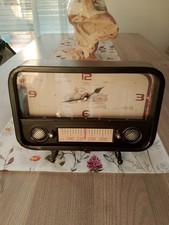 Außergewöhnliche Tischuhr im