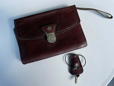 ESQUIRE Business Herren Handgelenktasche Weinrot Soft-Rindleder - abschließbar