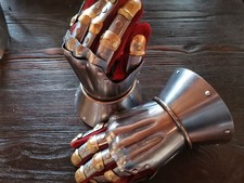 Panzerhandschuhe (Stundenglashandschuhe) Mittelalter (Stahl + Leder)