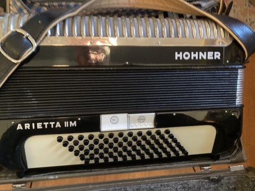 Hohner arietta akkordeon - arietta, ii