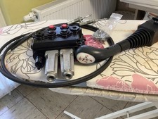 WALVOIL Frontladersteuergerät SD11/2 mit Kreuzhebel + Seilzug 75L/315bar 1500mm