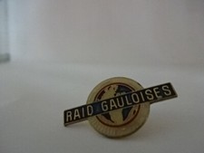 Metall - Pin / Planet / Raid Gauloises
