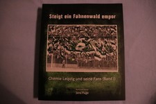 "Steigt ein Fahnenwald empor"