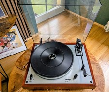Thorens TD 146 PLATTENSPIELER