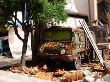 Steyr Puch Pinzgauer 712K 6x6 Bj.1977 - Scheunenfund Diorama im Maßstab 1:43