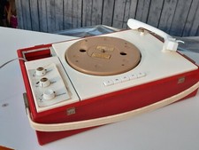 Hübsches Plattenspieler SOLO