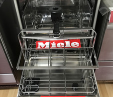 Miele E 327 Wagen f. 4x DIN Siebschale Thermodesinfektor Miele G 7882 CD G 7892