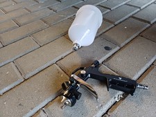 Lackierpistole inkl. Fließbecher von Stahlwerk 