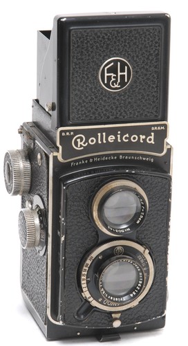 Early rolleicord with - rolleicord,