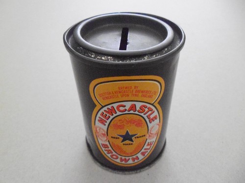 Newcastle brown ale - brown, gelddose