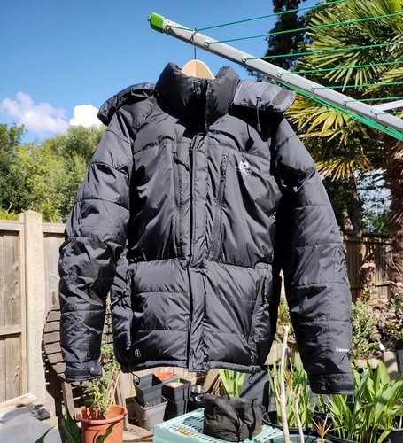 Black mountain equipment - black,