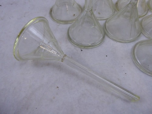 Analysentrichter glastrichter - analysentrichter,