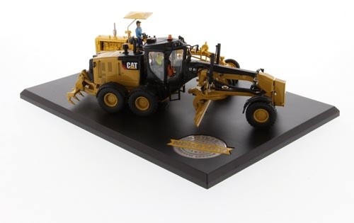 Cat motor grader - cat, evolution