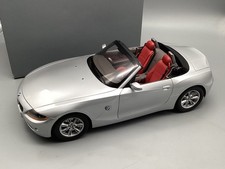 Modellautos 1:12 Kyosho BMW Z4 mit OVP