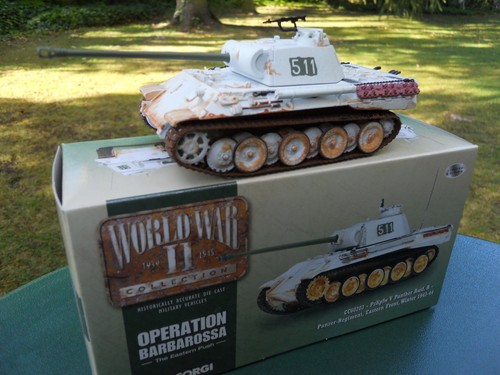 Corgi militärcar panther char - panther,