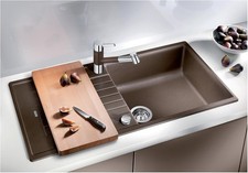 WHITE 526023 Aunt XL 6S Black