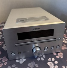 Mini-Anlage - YAMAHA  CRX-330 silber CD Receiver USB IPOD FM - CD Defekt