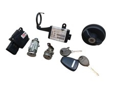 Zündschloss Schlüssel Schlosseinsatz Tankdeckel CHRYSLER VOYAGER IV 04685719AB