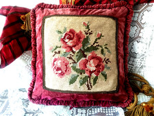 Samt-Wolle-Vintage-Deko Kissen-ca.Handarbeit--Stickerei-ca.48 x 47 cm-