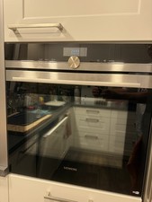 Siemens HM676G0S6/48 Einbau-Backofen der iQ700 Serie