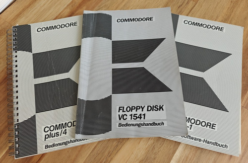 Commodore plus - plus/4,, 3-plus-1