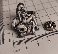 PIN/Anstecker PIN UP Lady and