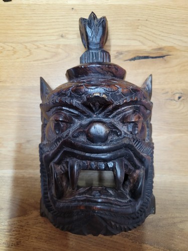 Traditionelle barong maske aus - traditionelle,