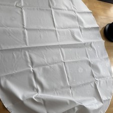 Weihnachtl. Tischdecke - Rund 160 X 220 Tukan- Damast -