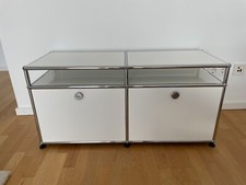 USM Haller TV-Board / Sideboard mit 2 Fächern und Klapptüren Reinweiß RAL9010