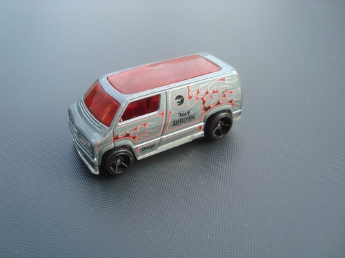 Mattel 2002 hot wheels - mattel,